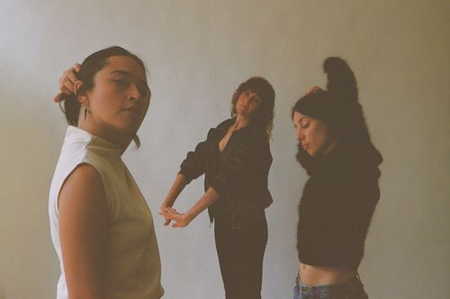 Whitney Johnson, Lia Kohl, Macie Stewart au Périscope 