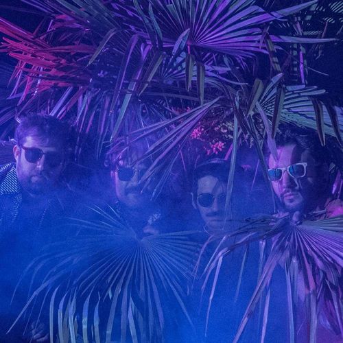 TUQO (Electric Surf Chaos)